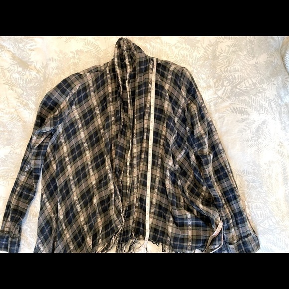 𝅺girl KRAZY LONG SLEEVE BOHO PLAID FRINGE SHIRT-Size S - Picture 16 of 16